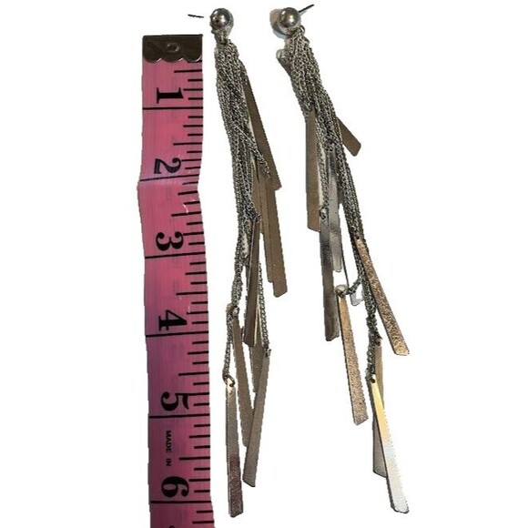 Silver Ball w/ 6" Long Chain & Fringe Silver Metal Dangly Earrings Back Missing - Picture 1 of 2